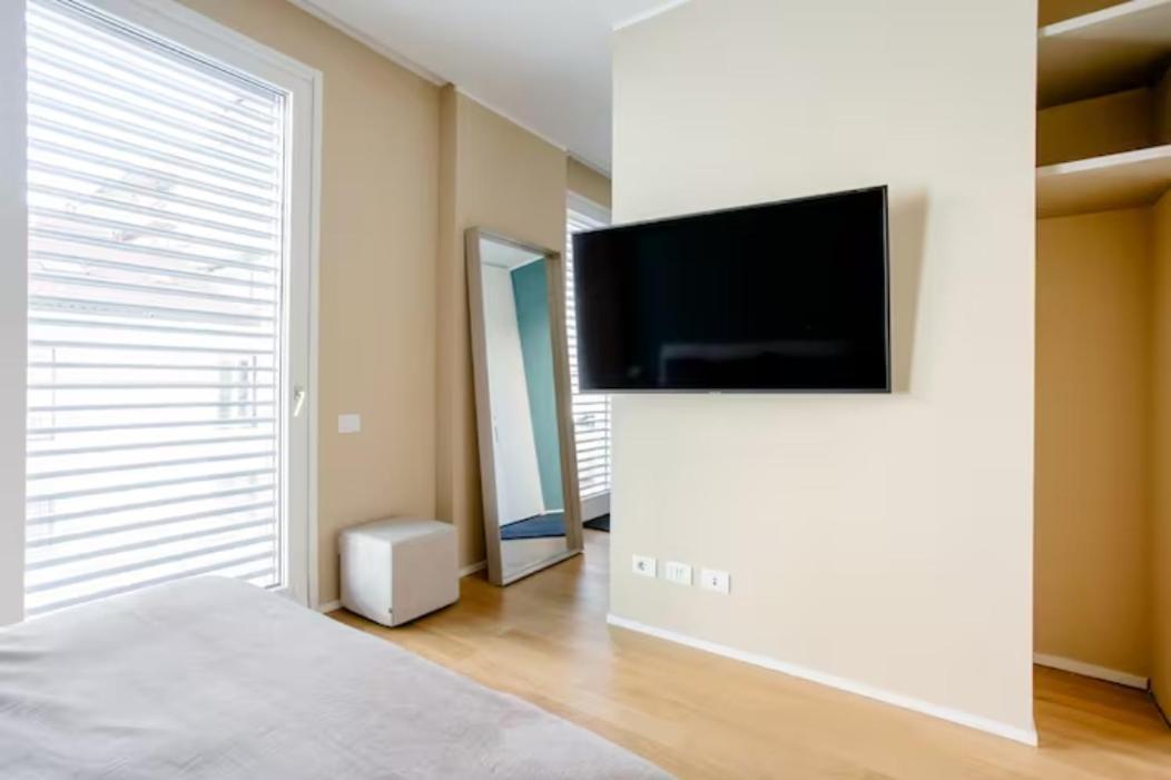 Luxury Apartment Milan Central Экстерьер фото